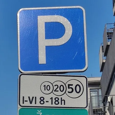 Franny's Bees * 维尔纽斯