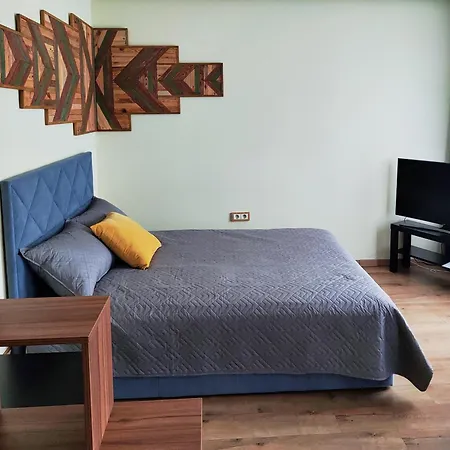 Franny's Bees Appartement *